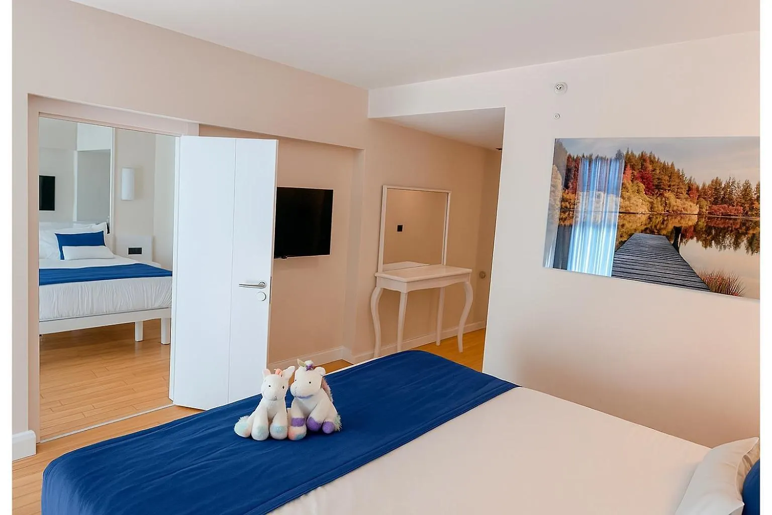 Orbi City - Sea View Aparthotel In Batum 0*,  Gürcistan