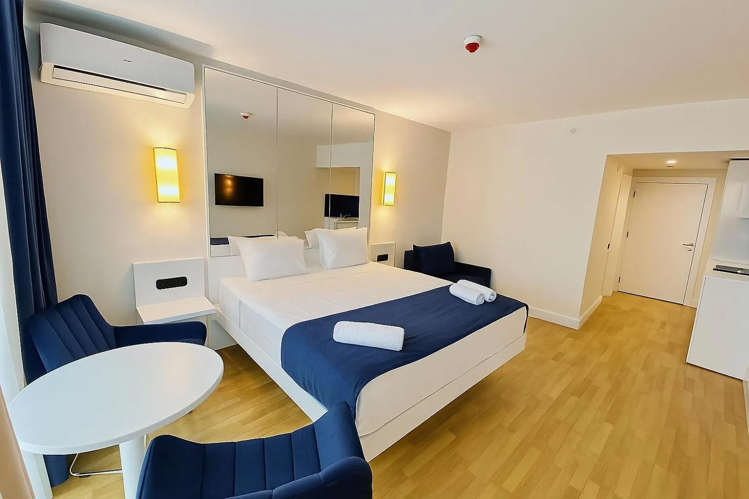 Orbi City - Sea View Aparthotel In Batum Daire